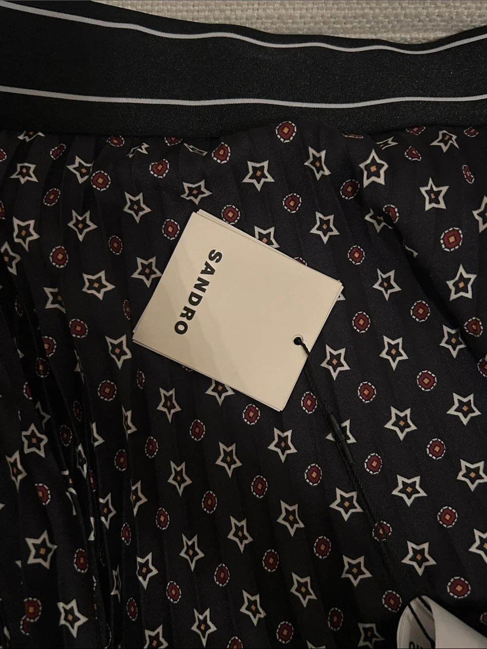 Sandro Women's Black Pleated Star-Print Maxi Skirt - Picture 3 of 3